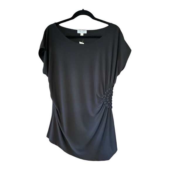 Dressbarn NWT Black Blouse With Asymmetric Hem. Adorable and flattering top!! - Picture 1 of 8
